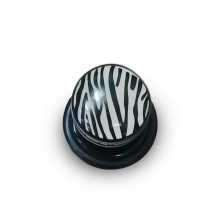 Hamis piercing a fülbe - zebra mintás karika