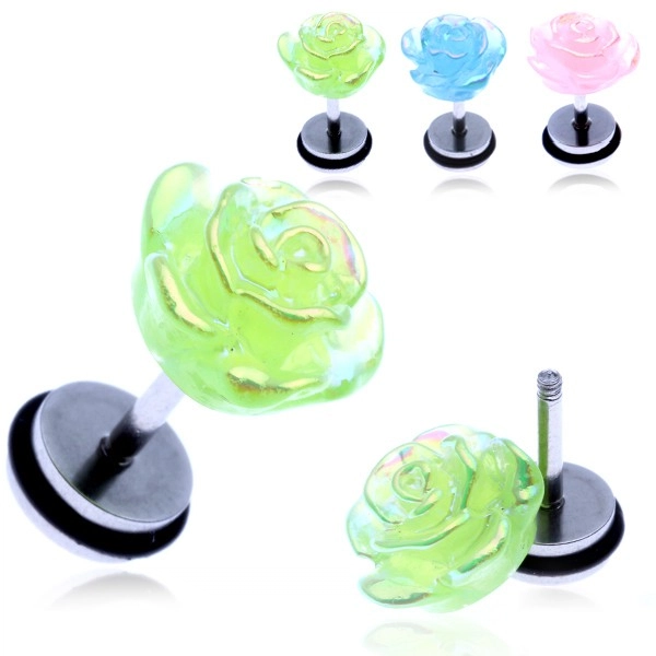 Fake piercing a fülbe acélból - szívárvány ragyogású rózsa - A piercing színe: Zöld