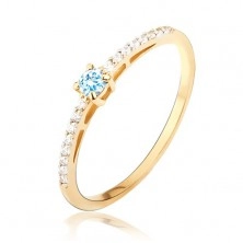 Gyűrű 14K sárga aranyból - fényes, sima, kék kő, apró cirkóniák