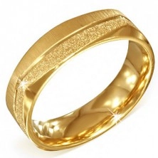 Szögletes arany színű acél gyűrű - szemcsés és szatén felület