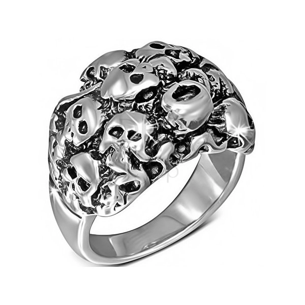 Fényes ezüst színű acél gyűrű - koponyák 