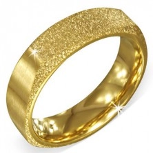 Szögletes arany színű szemcsés gyűrű acélból két matt oldallal