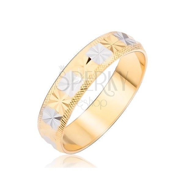 Arany ezüst színű gyűrű gyémántmintával és vésett szélekkel
