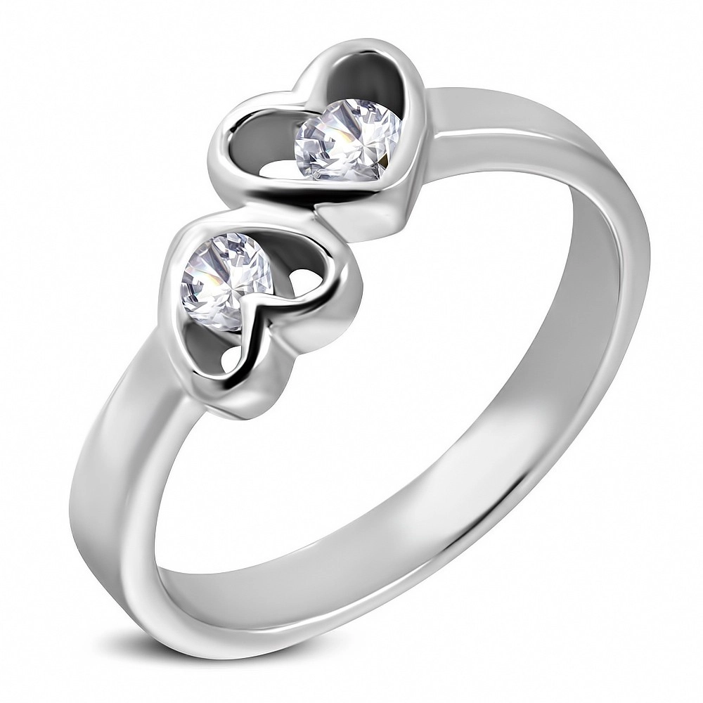 Ezüst színű acél gyűrű - kettős szív forma átlátszó cirkóniákkal - Nagyság: 56