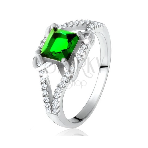 925 ezüst gyűrű, négyzetes zöld cirkónia, kettős szárak, X