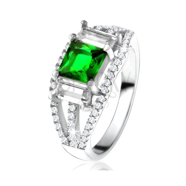 Gyűrű 925 ezüstből, négyzetes, zöld cirkónia, átlátszó téglalap alakú kövek