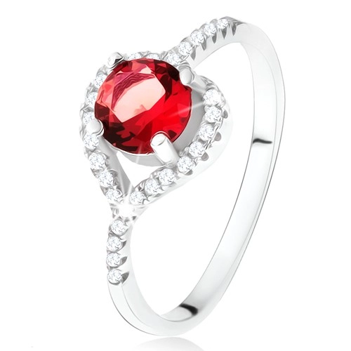 Gyűrű aszimmetrikus cirkóniás szívvel, piros kő, 925 ezüst - Nagyság: 55