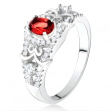 Ezüst 925 gyűrű, ovális piros cirkónia tiszta keretben, díszes vonalak