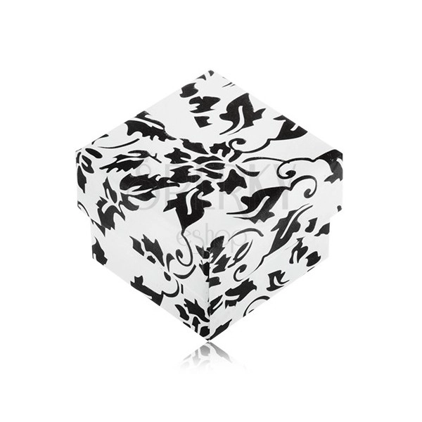 Fekete-fehér ajándékdobozka gyűrűre, virág motívummal