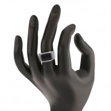 Gyűrű 925 ezüstből, sima és fényes felület, téglalap fekete fénymázzal