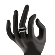 Gyűrű 925 ezüstből, fekete fénymázas sáv, átlátszó cirkóniás vonalak