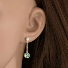 Függő fülbevaló 925 ezüstből, világoszöld és smaragdzöld cirkónia, láncon