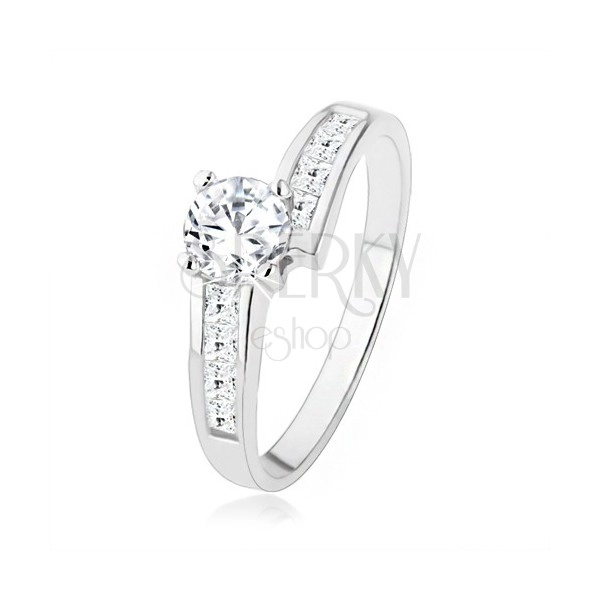 Csillogó gyűrű 925 ezüstből cirkóniás díszítéssel, nagy átlátszó kő