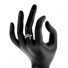 Gyűrű 925 ezüstből, csillogó ugró delfin, sötétkék cirkóniák