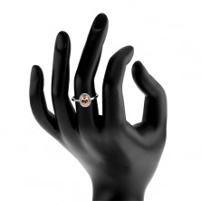 925 ezüst gyűrű, narancs színű ovális cirkónia, átlátszó csillogó keret