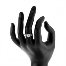 925 ezüst gyűrű, átlátszó cirkóniás szív, csillogó körvonal
