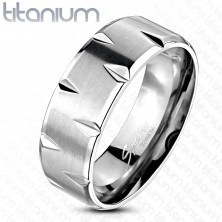 Titánium gyűrű - szatén felület bemetszésekkel díszítve