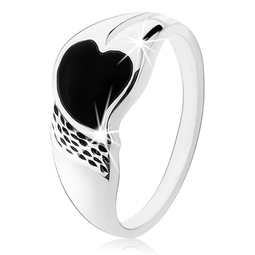 Gyűrű 925 ezüstből, aszimmetrikus szívecske,fekete glitterrel, apró bemetszések - Nagyság: 54