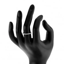 925 ezüst gyűrű, átlátszó csillogó cirkóniás vonal, sima szárak