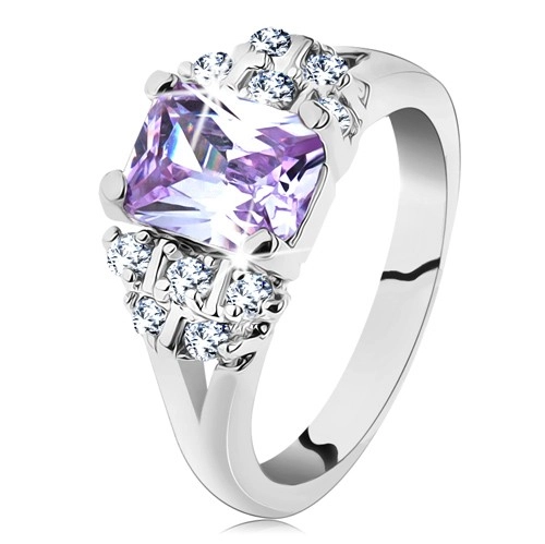 Csillogó gyűrű ezüst színben, világos lila cirkónia, osztott szárak - Nagyság: 56