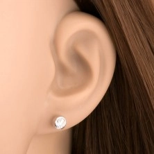 Csillogó fülbevaló 14K fehér aranyból - kerek átlátszó cirkónia a foglalatban, 5 mm