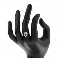 925 ezüst gyűrű, csepp világoskék színben ás átlátszó cirkóniás szegéllyel