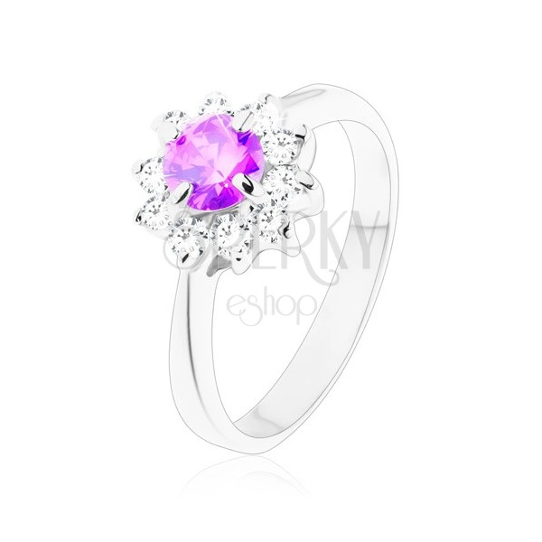 Ezüst színű gyűrű, keskeny szárak, virág lila és átlátszó színű cirkóniákkal