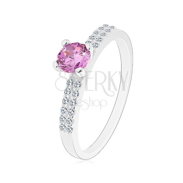Csillogó gyűrű 925 ezüstből, kerek rózsaszín árnyalatú cirkónia, kettős vonal
