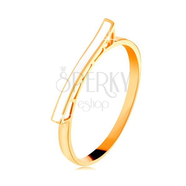 14K sárga arany gyűrű - fehér fénymázas hullám, fénylő szárak