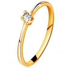 585 arany gyűrű - csillogó átlátszó briliáns négyágú foglalatban, szűkített szárak
