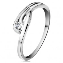 Gyűrű fehér 14K aranyból - csillogó átlátszó gyémánt, hajlított szárak bemetszéssel