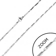 Acél lánc ezüst árnyalatban - keskeny szögletes elemek bemetszésekkel, 3 mm