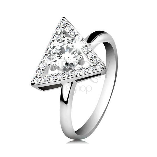 925 ezüst gyűrű - cirkóniás háromszög alakú körvonal, kerek átlátszó cirkónia középen