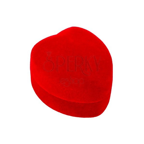 Szív alakú doboz gyűrűre vagy fülbevalóra - piros bársonyos felület