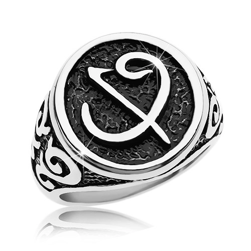 Sebészeti acél gyűrű - fekete pecsét szimbólummal, minták a szárakon - Nagyság: 60