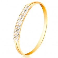 Arany 585 gyűrű, szárak oldalain kivágások, csillogó sáv átlátszó cirkóniákból
