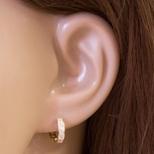 14K sárga arany bepattintós fülbevaló - átlátszó szögletes cirkóniák, vágatok