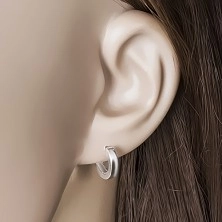 Bepattintós 925 ezüst fülbevaló - kicsi karikák, fényes és sima felület
