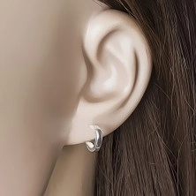 Bepattintós 925 ezüst fülbevaló - kicsi karika sima és fényes felülettel