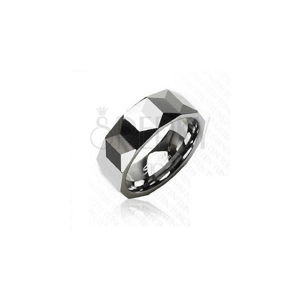 Ezüst színű volfrám gyűrű, csiszolt geometriai alakzatok, 8 mm
