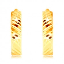 585 sárga arany ovális alakú fülbevaló keskeny ferde vágatokkal