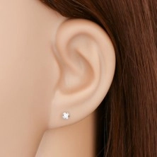 9K fehér arany fülbevaló - átlátszó cirkónia foglalatban, 3 mm