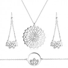 925 ezüst három részes szett - nyaklánc, karkötő, fülbevaló, virág motívum kivágott szirmokkal
