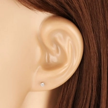 9K fehér arany fülbevaló – egy átlátszó csillogó kerek cirkónia