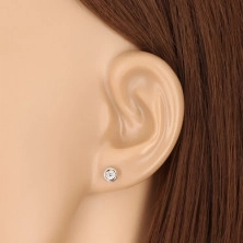 Fülbevaló 14K fehér aranyból – egy kerek átlátszó színű cirkónia, beszúrós fülbevaló