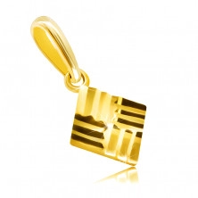 14K sárga arany medál - bordázott négyzet alakú, fényes felülettel
