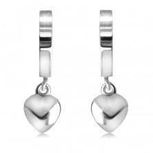 925 ezüst bepattintós fülbevaló – tükörfényes karikák egy szívvel, sima felület