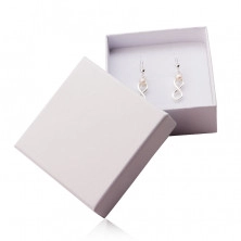 Ajándék doboz fehér gyöngy színű gyűrűkhöz és fülbevalókhoz