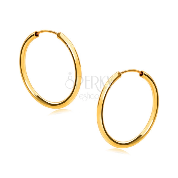 Arany karika fülbevaló 9K aranyból - lekerekített vállak, sima és fényes felület, 18 mm