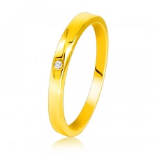 375 sárga arany gyűrű - enyhén ferde vállak, átlátszó cirkónia